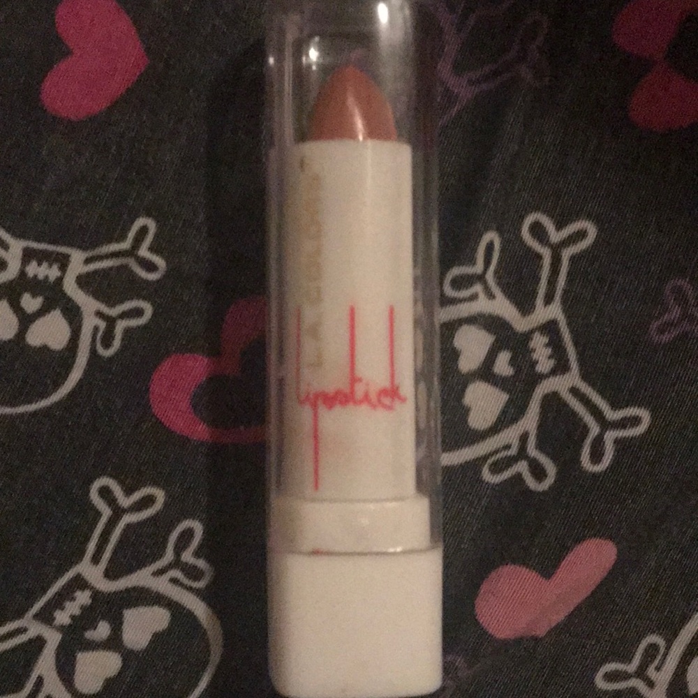 L.A Colors Lipstick